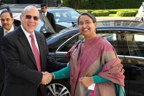 Global Forum on Responsible Business Conduct: Dipu Moni and Angel Gurría arrival
